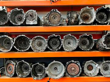 Reparacion de cajas de cambio de coches.